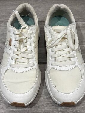 Dr. Scholl's Women's White Sneakers with Tan Accents
